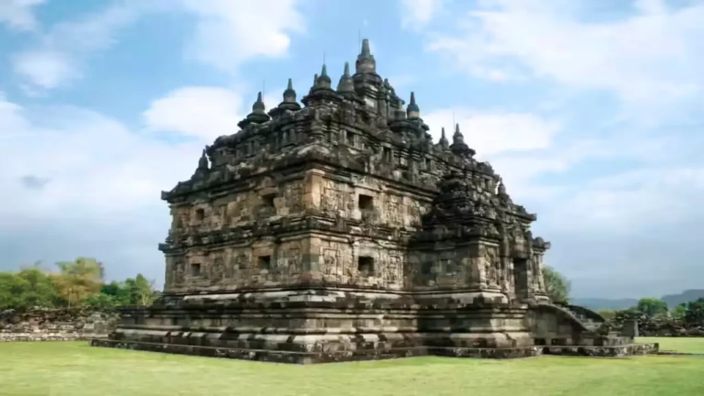 Candi Plaosan Makin Viral! Keindahannya Disebut Tak Kalah dari Prambanan