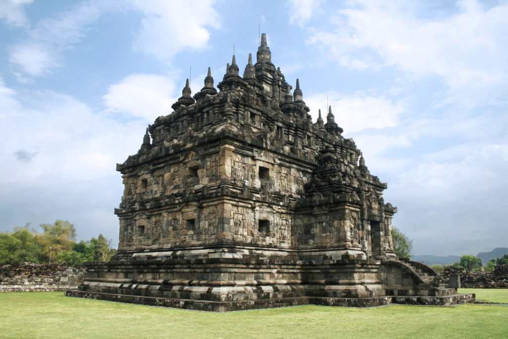 Candi Plaosan Makin Viral! Keindahannya Disebut Tak Kalah dari Prambanan