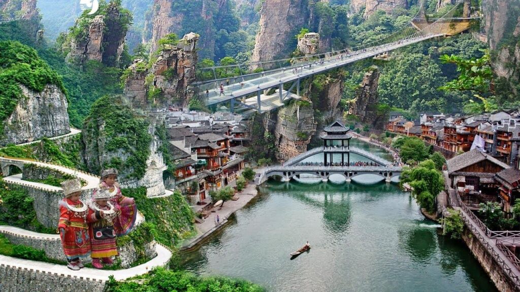 5 Destinasi Wisata Asia yang Terasa seperti Negeri Fantasi